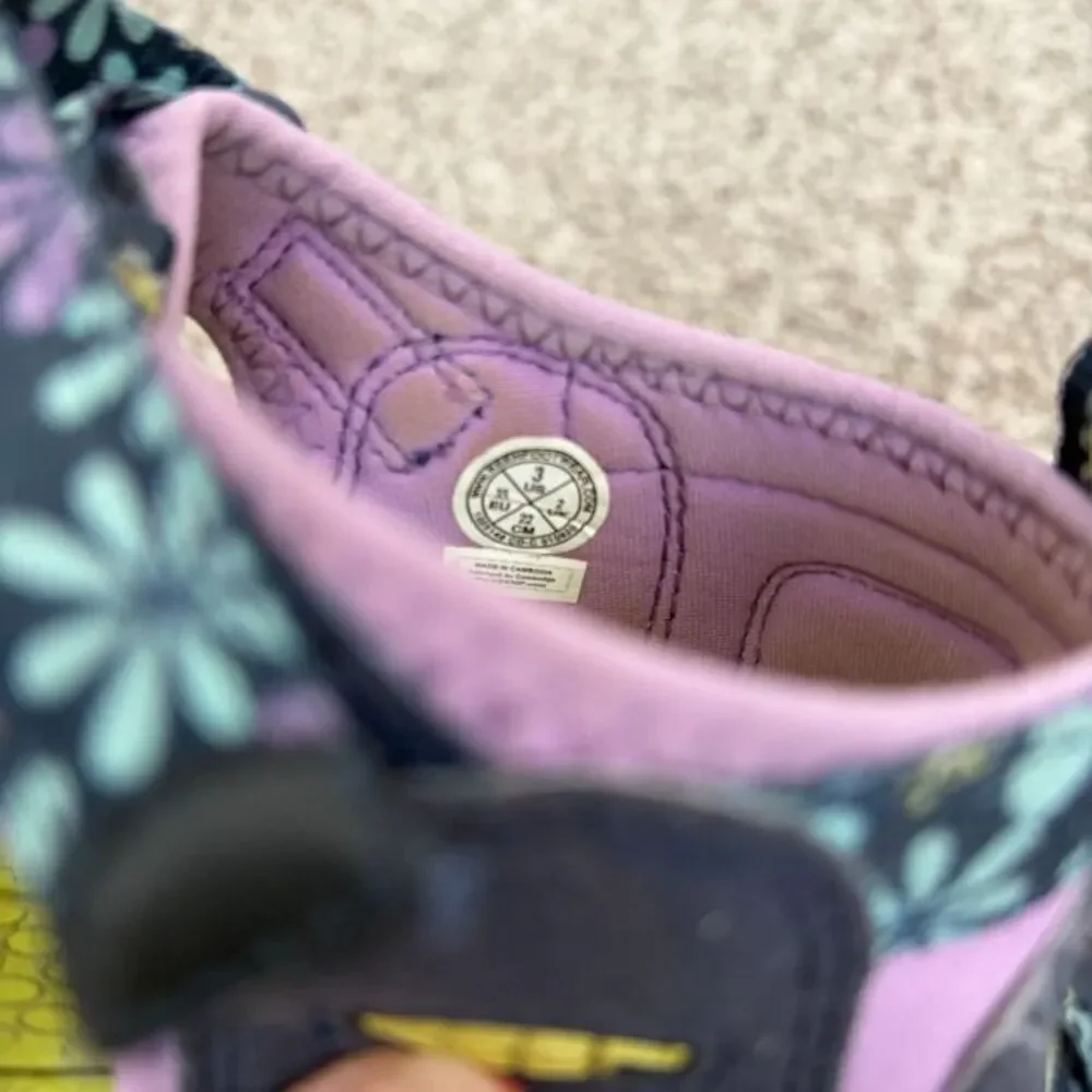 Keen size girls sandals